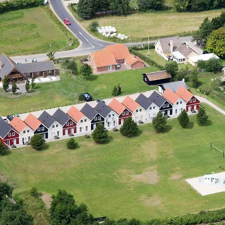 Lxxxi Ferienhaus *